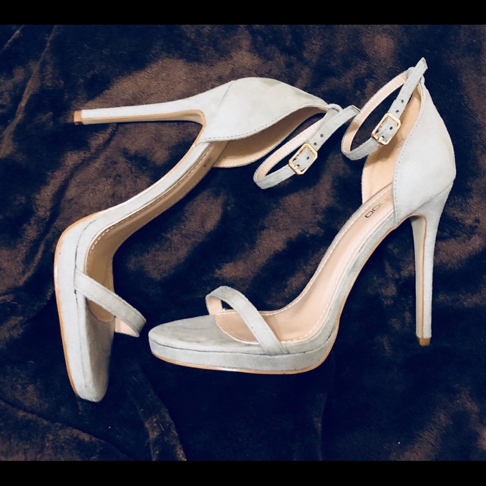 SOLD!! SEXY HEELS...NEW